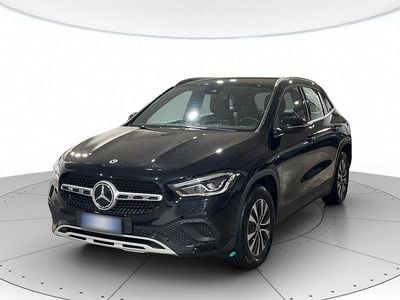 Usata Mercedes GLA250 Business 160 CV (117 kW) 2021 Nero SUV