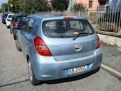 Usata Hyundai i20 Comfort 77 CV (56 kW) 2010 Utilitaria