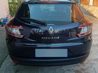 Usata Renault Mégane GrandTour 110 CV (80 kW) 2010 Bluazzurro Station wagon