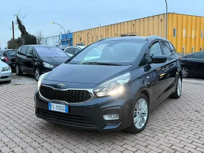 Usata Kia Carens 116 CV (85 kW) 2017 Blu Monovolume