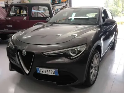 Usata Alfa Romeo Stelvio Super 209 CV (153 kW) 2019 Other SUV