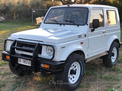 Usata Suzuki Samurai 64 CV (47 kW) 1989 Bianco SUV