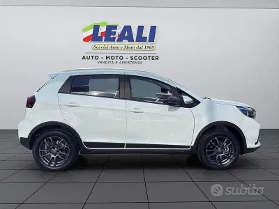 Nuova EMC QUATTRO 103 CV (75 kW) 2026 Bianco SUV