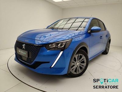 Usata Peugeot e-208 Allure 100 kW (136 CV) 2021 Blu Utilitaria