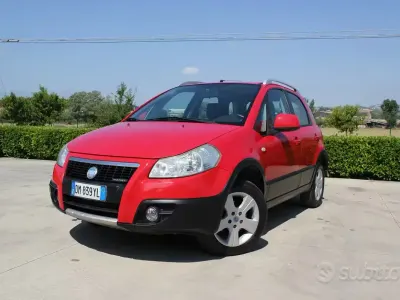 Usata Fiat Sedici 120 CV (88 kW) 2008 Rosso SUV