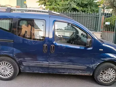 Usata Fiat Qubo Trekking 77 CV (56 kW) 2011 Bluazzurro Monovolume