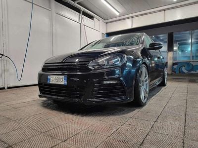 Usata VW Golf VI R 271 CV (199 kW) 2011 Nero Utilitaria