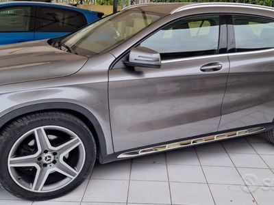 Mercedes GLA200
