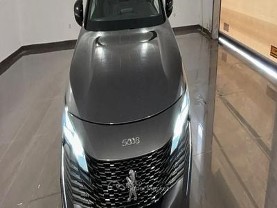 Usata Peugeot 5008 Allure 131 CV (96 kW) 2024 Gray SUV