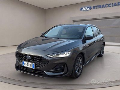 Usata Ford Focus ST-Line 116 CV (85 kW) 2025 Grigio metallizzato Berlina