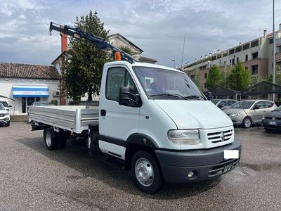 Begagnad Renault Master 125 HK (91 kW) 2003 Vit Halvkombi
