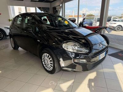 Brugt Fiat Punto Street 84 HK (61 kW) 2013 Sort Hatchback