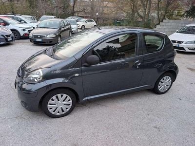 Usata Toyota Aygo Connect Style 68 CV (50 kW) 2012 Other Utilitaria