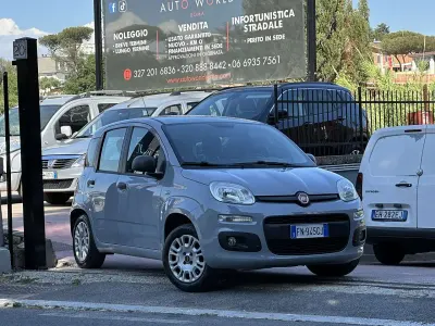 Usata Fiat Panda 69 CV (50 kW) 2018 Blu/azzurro Utilitaria