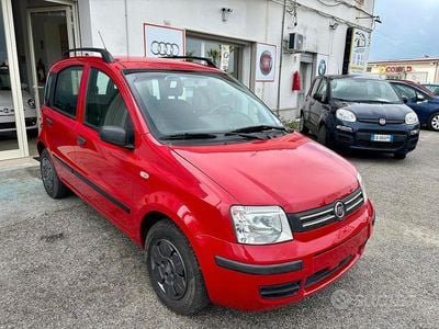 Usata Fiat Panda Active 54 CV (39 kW) 2008 Rosso Utilitaria