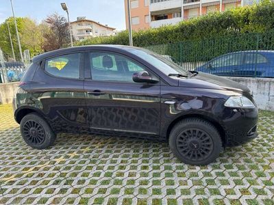 usata Lancia Ypsilon 0.9 t.air Elefantino ecochic metano 80cv