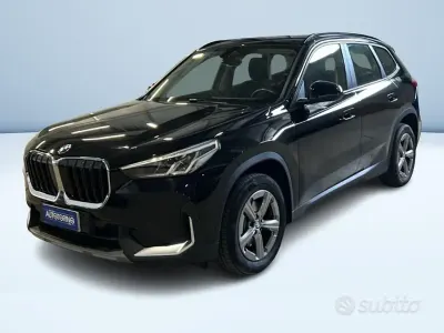 Usata BMW X1 Comfort Edition 150 CV (110 kW) 2023 Nero metallizzato SUV