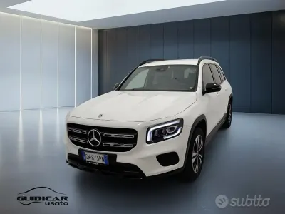 Usata Mercedes GLB200 150 CV (110 kW) 2023 Bianco SUV