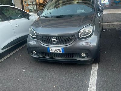 Begagnad Smart ForFour 90 HK (66 kW) 2019 Grå Halvkombi