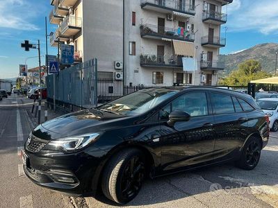 Usata Opel Astra Ultimate 122 CV (89 kW) 2020 Nero Station wagon