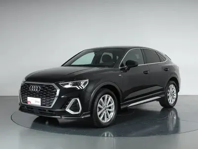 Usata Audi Q3 Sportback S-Line 150 CV (110 kW) 2020 Nero SUV