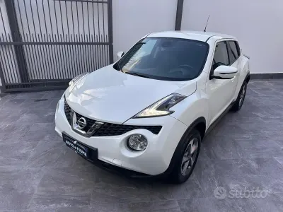Usata Nissan Juke N-Connecta 110 CV (80 kW) 2019 Bianco SUV