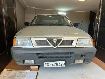 Usata Alfa Romeo 33 97 CV (71 kW) 1991 Grigio Berlina