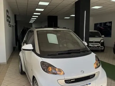 Usata Smart ForTwo Cabrio Brabus 102 CV (75 kW) 2011 Bianco Cabrio