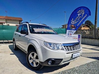 Usata Subaru Forester 150 CV (110 kW) 2011 Bianco SUV