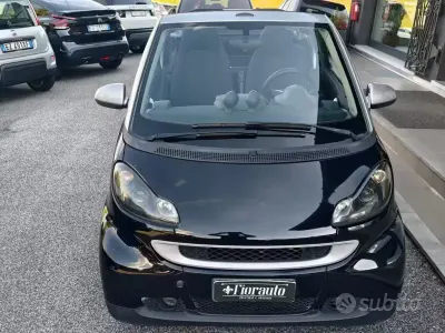 Usata Smart ForTwo Cabrio Passion 71 CV (52 kW) 2009 Nero Cabrio