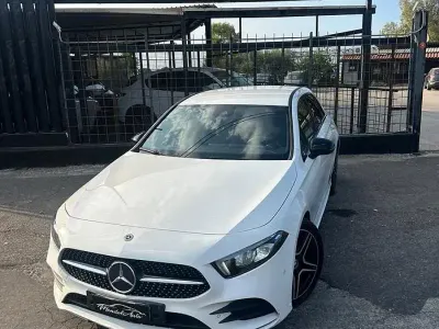 Usata Mercedes A180 Premium 116 CV (85 kW) 2019 Bianco Berlina