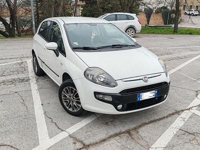 Usata Fiat Punto Evo Life 69 CV (50 kW) 2011 Bianco Utilitaria