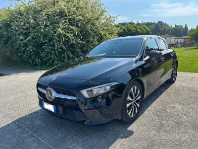 Usata Mercedes A180 Executive 136 CV (100 kW) 2021 Nero Berlina