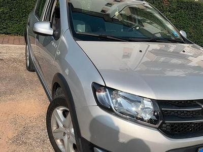 Grigio Usata 2013 Dacia Sandero Prestige SUV | 2900 € (Super prezzo)