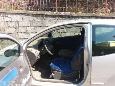Usata Citroën C2 68 CV (50 kW) 2003 Grigio Utilitaria