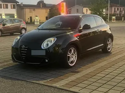 Usata Alfa Romeo MiTo 120 CV (88 kW) 2011 Nero Utilitaria