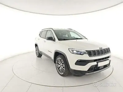 Usata Jeep Compass Summit 131 CV (96 kW) 2025 Bianco SUV