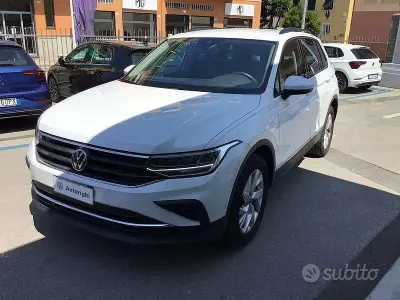 Usata VW Tiguan Life 150 CV (110 kW) 2023 Bianco SUV