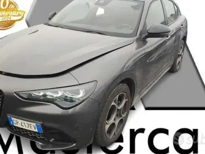 Usata Alfa Romeo Stelvio Sprint 160 CV (117 kW) 2023 Nero vulcano metallizzato SUV