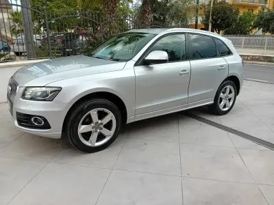 Usata Audi Q5 169 CV (124 kW) 2010 Argento SUV