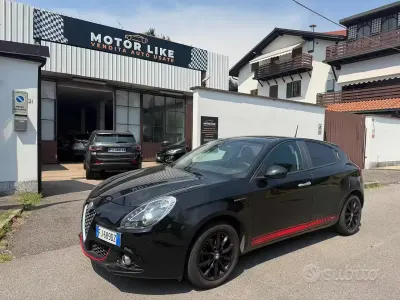 Usata Alfa Romeo Giulietta Super 120 CV (88 kW) 2018 Nero Utilitaria