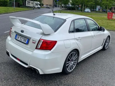 Usata Subaru Impreza 300 CV (220 kW) 2013 Berlina