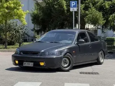 Usata Honda Civic 125 CV (91 kW) 1996 Coupé