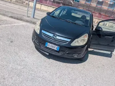 Usata Ford Focus 80 CV (58 kW) 2007 Nero Berlina