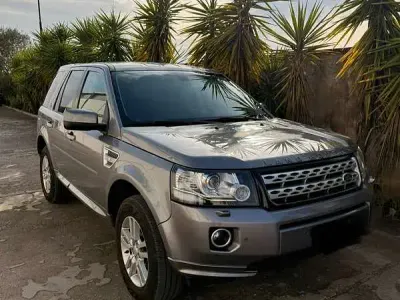 Usata Land Rover Freelander 2 150 CV (110 kW) 2014 Grigio SUV