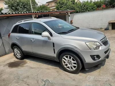 Usata Opel Antara 167 CV (122 kW) 2011 Grigio SUV