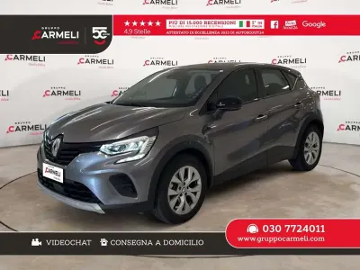 Usata Renault Captur Business 143 CV (105 kW) 2022 Grigio SUV
