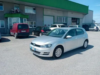 Usata VW Golf VII 105 CV (77 kW) 2013 Grigio Berlina