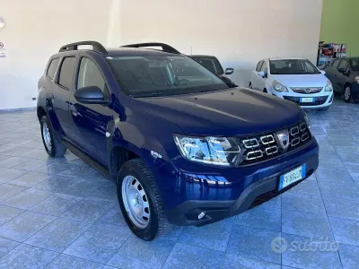 Usata Dacia Duster Comfort 114 CV (83 kW) 2019 Blu SUV
