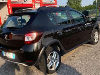 Usata Dacia Sandero Prestige 122 CV (89 kW) 2015 Nero Berlina